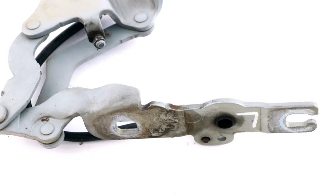 Links Scharnier Frontklappe Links Bluewater für BMW 1 er E81 E82 E87 E88 mit Teilenummer 7060559 BMW 1 er E81 E82 E87 E88 Links Scharnier Frontklappe Links Bluewater - SKU 7060559-WB - Teilenummer 7060559