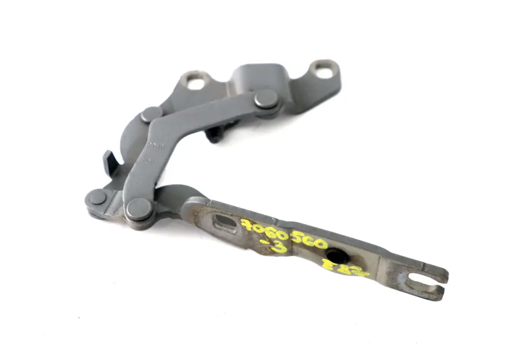 Right O/S Engine Hood Hinge Bonnet Grey to BMW 1 Series E81 E82 E87 E88 3 with Part number 7060560 BMW 1 Series E81 E82 E87 E88 3 Right O/S Engine Hood Hinge Bonnet Grey - SKU 7060560-3 - Part number 7060560