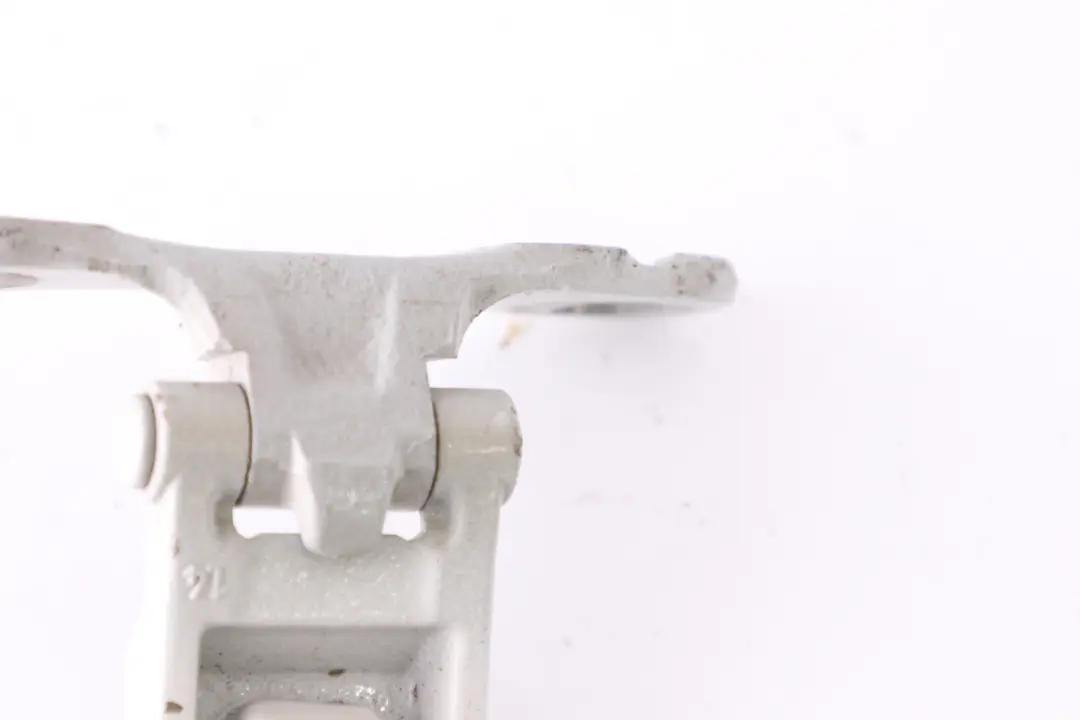 Left Trunk Lid Hinge N/S White 7060625 to BMW 1 Series E81 E87 E87 LCI Rear with Part number 7067219 BMW 1 Series E81 E87 E87 LCI Rear Left Trunk Lid Hinge N/S White 7060625 - SKU 7060625-WHI - Part number 7067219