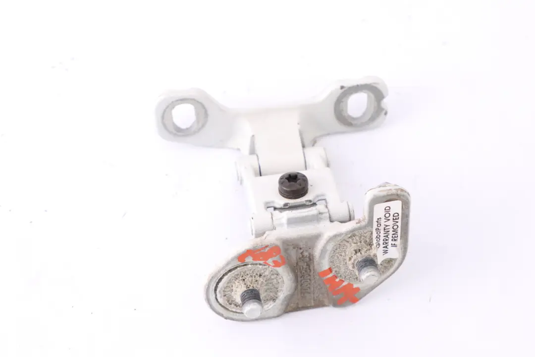 Zawias klapy lewy tył silber 7060625 do BMW E81 E87 o numerze 7067219 BMW E81 E87 Zawias klapy lewy tył silber 7060625 - SKU 7060625-WHI - Numer Części 7067219