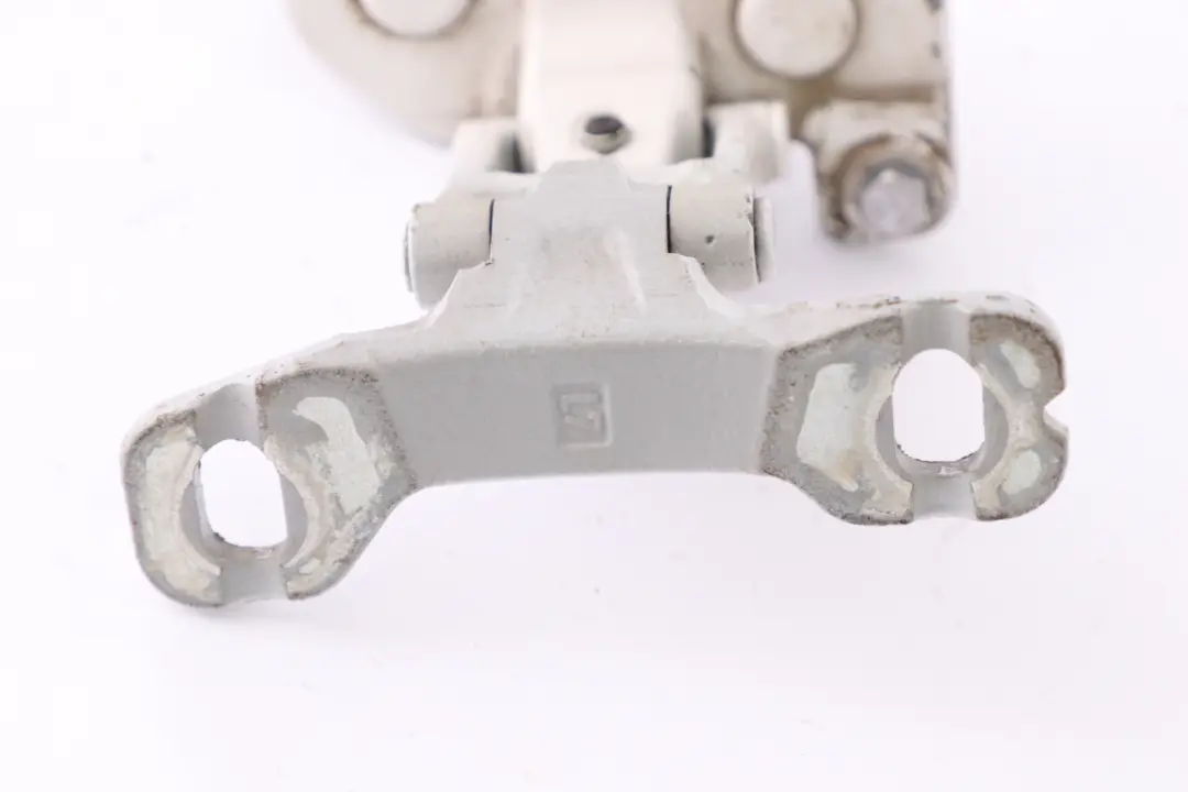 BMW 1 Series E81 E87 E87 LCI Rear Left Trunk Lid Hinge N/S White 7060625 - SKU 7060625-WHI - Part number 7067219