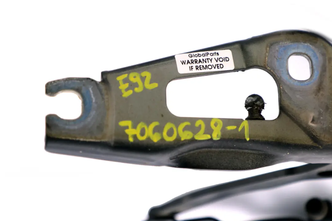 Reihe E90 E92 Scharnier Heckklappe rechts Schwarz für BMW 3 mit Teilenummer 7060628 BMW 3 Reihe E90 E92 Scharnier Heckklappe rechts Schwarz - SKU 7060628-1 - Teilenummer 7060628