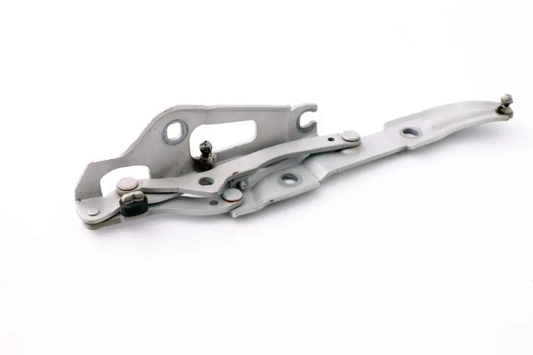 Scharnier Heckklappe Rechts Silber für BMW 3 er E90 E92 mit Teilenummer 7060628 BMW 3 er E90 E92 Scharnier Heckklappe Rechts Silber - SKU 7060628-2 - Teilenummer 7060628