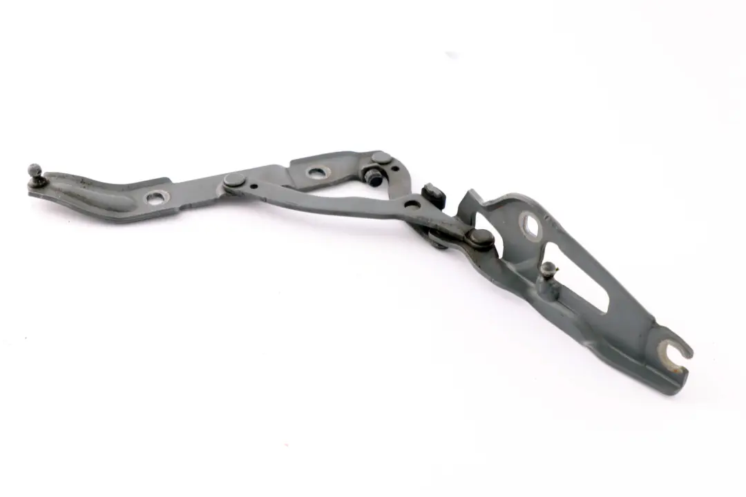 Scharnier Heckklappe Rechts Grau für BMW 3 er E90 E92 mit Teilenummer 7060628 BMW 3 er E90 E92 Scharnier Heckklappe Rechts Grau - SKU 7060628-3 - Teilenummer 7060628