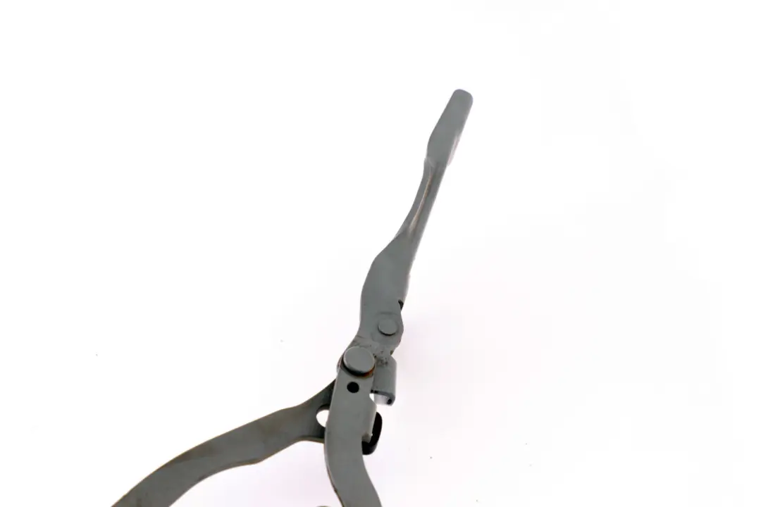 Scharnier Heckklappe Rechts Grau für BMW 3 er E90 E92 mit Teilenummer 7060628 BMW 3 er E90 E92 Scharnier Heckklappe Rechts Grau - SKU 7060628-3 - Teilenummer 7060628