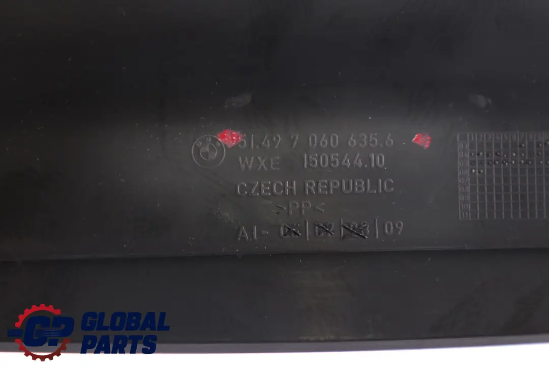 BMW 1 er E81 E87 E87N Verkleidung Heckklappe oben - SKU 7060635 - Teilenummer 7060635