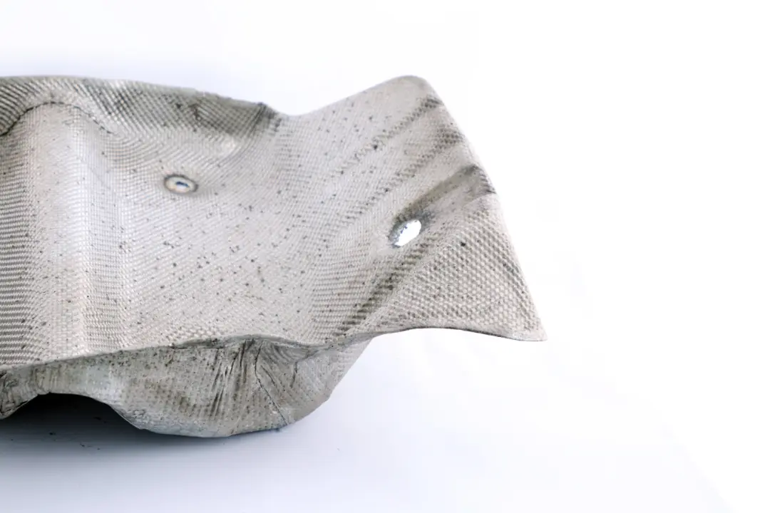 Isolation Thermique Pare-Chocs Arriere Gauche pour BMW 5 E60 E60N E61 LCI à propos du numéro de pièce 51487060661 BMW 5 E60 E60N E61 LCI Isolation Thermique Pare-Chocs Arriere Gauche - SKU 7060661 - Numéro de pièce 51487060661