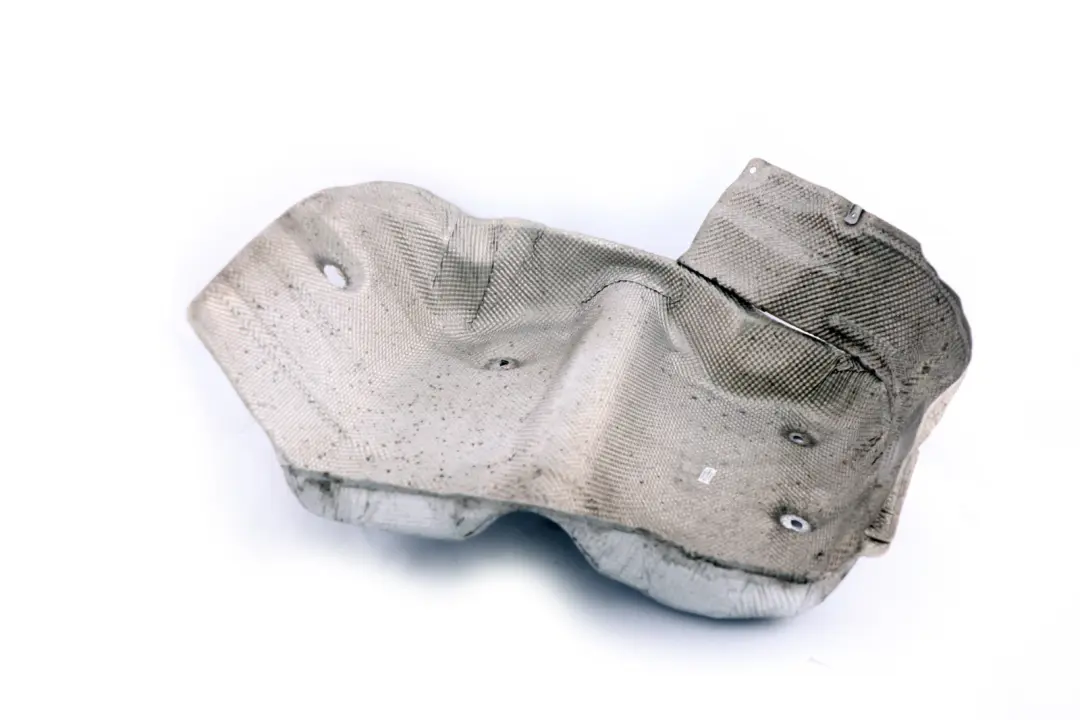 Izolacja Osłona Termiczna Zderzaka Tył do BMW E60 E61 o numerze 51487060661 BMW E60 E61 Izolacja Osłona Termiczna Zderzaka Tył - SKU 7060661 - Numer Części 51487060661