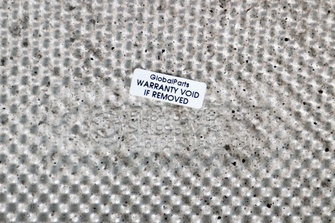 Isolation Thermique Pare-Chocs Arriere Gauche pour BMW 5 E60 E60N E61 LCI à propos du numéro de pièce 51487060661 BMW 5 E60 E60N E61 LCI Isolation Thermique Pare-Chocs Arriere Gauche - SKU 7060661 - Numéro de pièce 51487060661