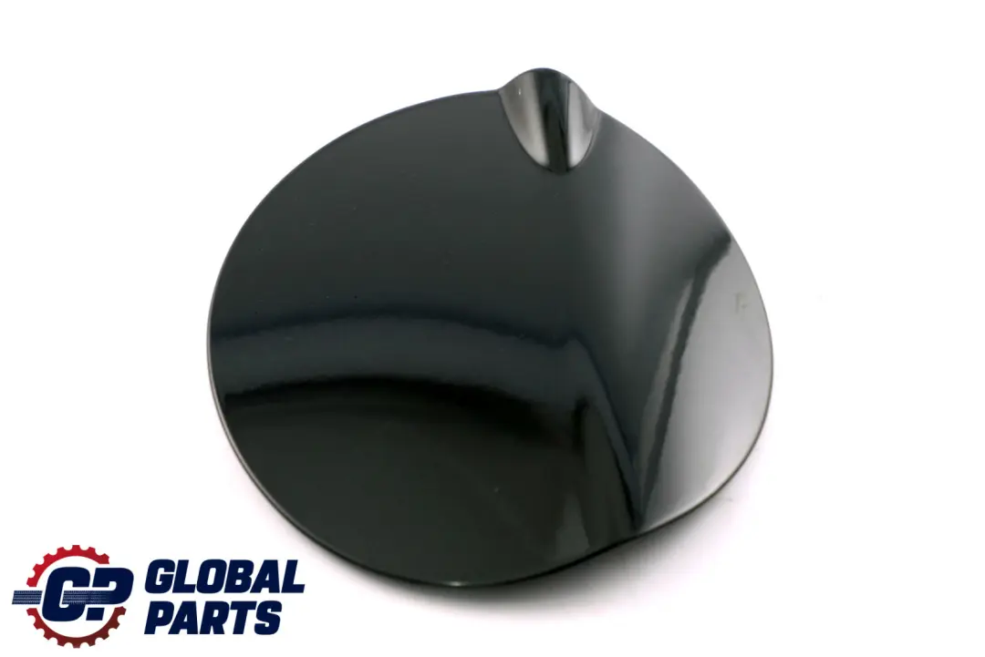 Llenado De combustible Flap Negro Zafiro Metalico para BMW E87 E87N con número de pieza 7060691 BMW E87 E87N Llenado De combustible Flap Negro Zafiro Metalico - SKU 7060691-BS - Número de pieza 7060691