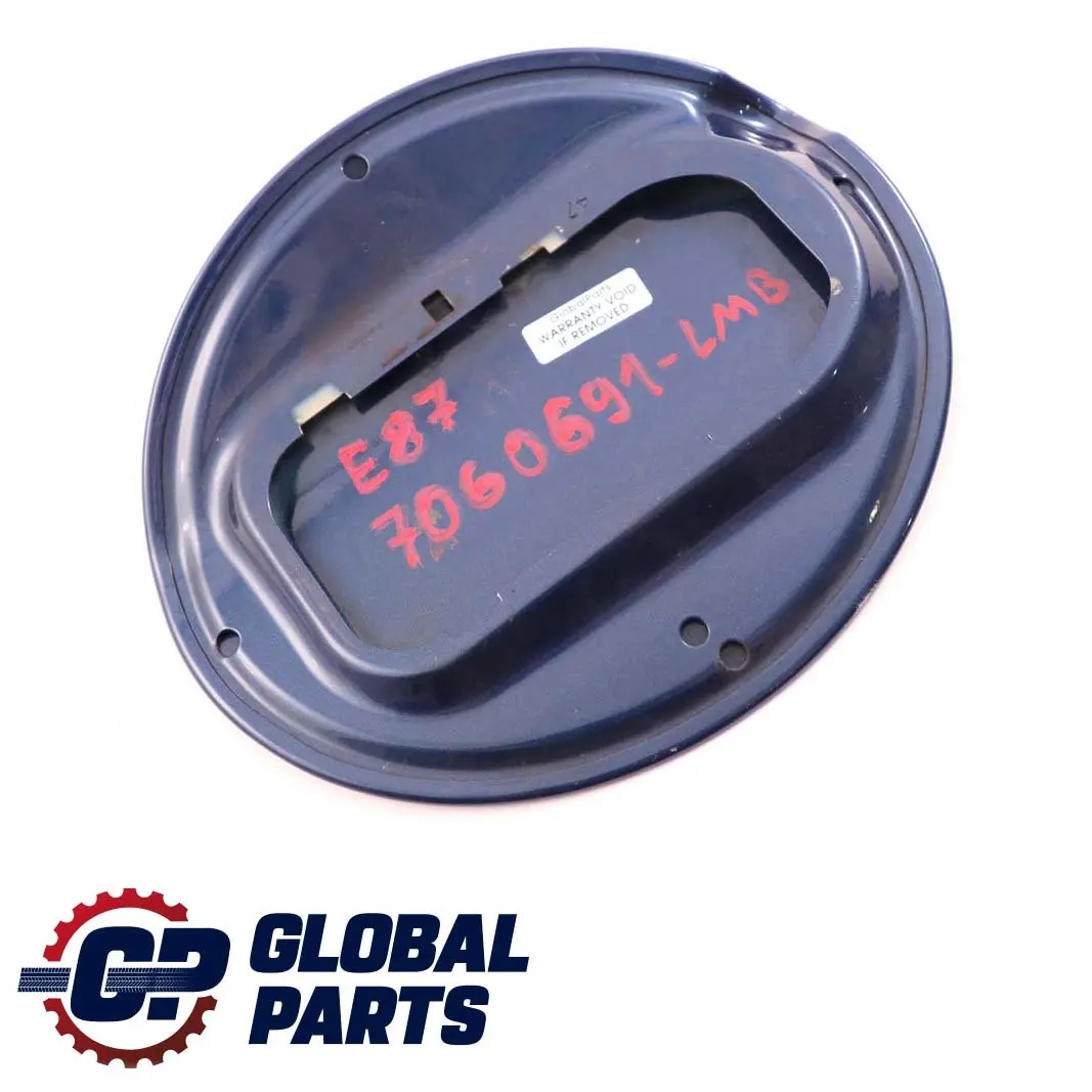 Coperchio sportello riempimento carburante Le Mans Blau Blue per BMW E87 con numero di parte 7060691 BMW E87 Coperchio sportello riempimento carburante Le Mans Blau Blue - SKU 7060691-LMB - Numero di parte 7060691