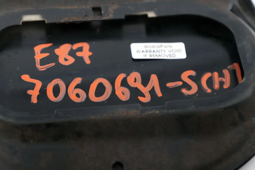 Filler Fill-in Flap Schwarz 2 Black 2 to BMW 1 Series E87 E87N LCI Fuel with Part number 7060691 BMW 1 Series E87 E87N LCI Fuel Filler Fill-in Flap Schwarz 2 Black 2 - SKU 7060691-SCH1 - Part number 7060691