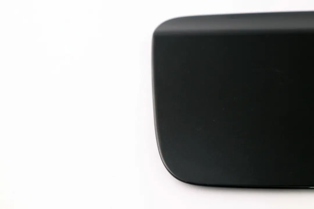 Flap Cover BMW E90 E91 LCI Fuel Filler Fill Black Sapphire Metallic - 475 to with Part number 7060692 Flap Cover BMW E90 E91 LCI Fuel Filler Fill Black Sapphire Metallic - 475 - SKU 7060692-BS - Part number 7060692