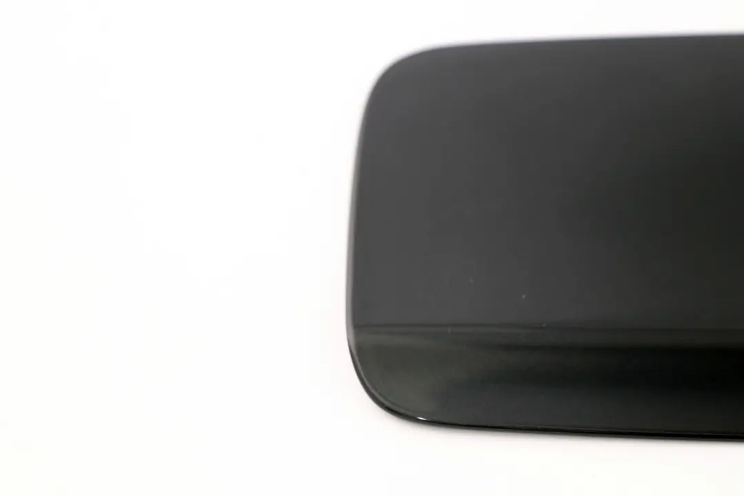  Copri Flap BMW E90 E91 LCI Riempimento Carburante Black Sapphire Metallic - 475 - SKU 7060692-BS - Numero di parte 7060692
