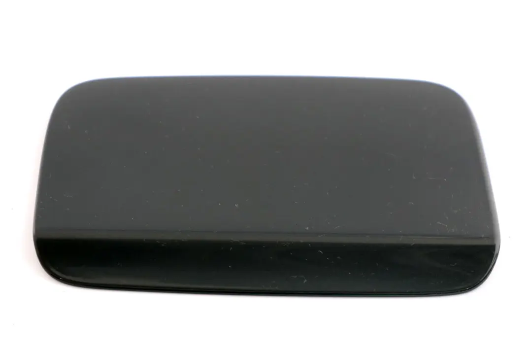 BMW E90 E91 Klapka Wlewu Paliwa Czarna - SKU 7060692-BS1 - Numer Części 7060692