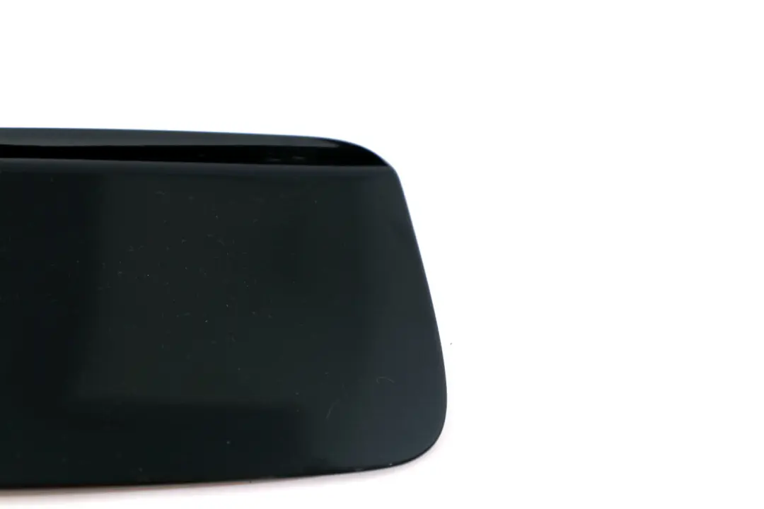 Klapka wlewu paliwa Carbonschwarz do BMW E90 E91 o numerze 7060692 BMW E90 E91 Klapka wlewu paliwa Carbonschwarz - SKU 7060692-CAR - Numer Części 7060692