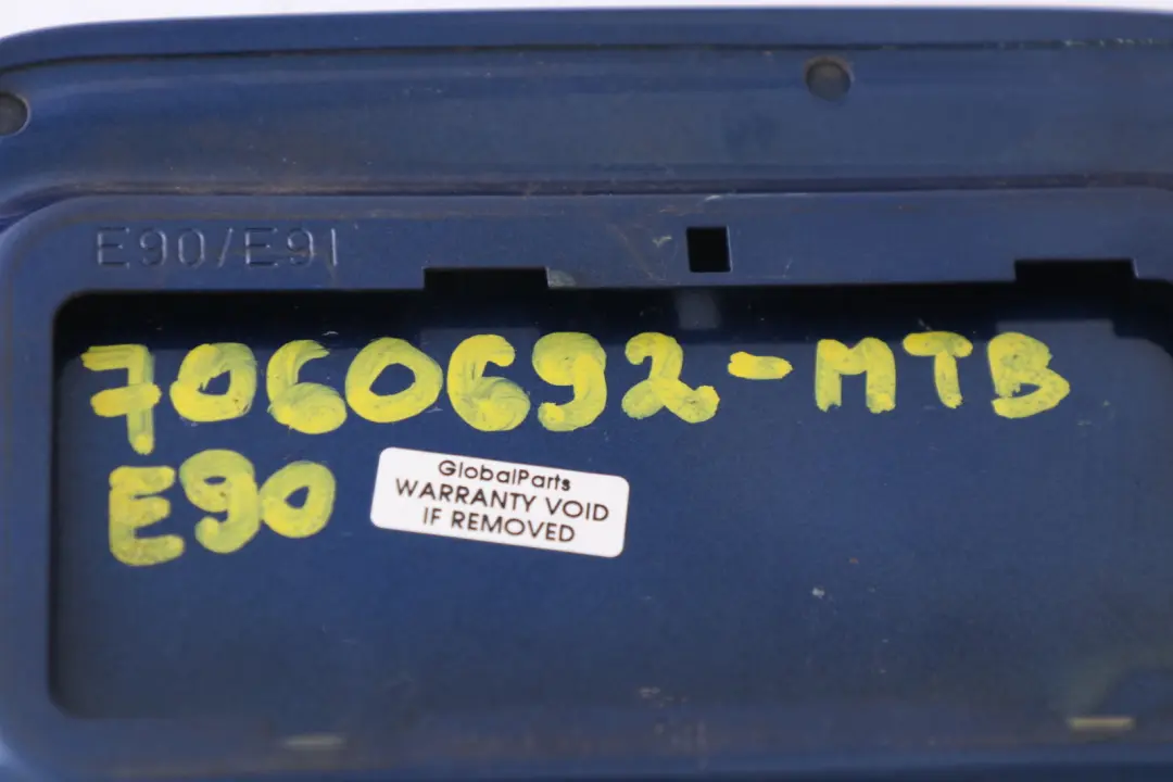 Filler Fill in Flap Cover Montegoblau Montego Blue A51 to BMW 3 Series E90 E91 Fuel with Part number 7060692 BMW 3 Series E90 E91 Fuel Filler Fill in Flap Cover Montegoblau Montego Blue A51 - SKU 7060692-MTB - Part number 7060692