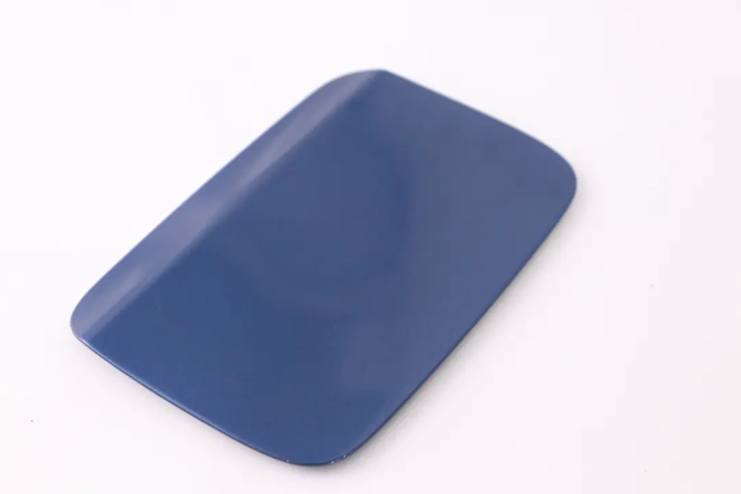 Cache pour Reservoir Bleu Montego - A51 pour BMW 3 E90 E91 à propos du numéro de pièce 7060692 BMW 3 E90 E91 Cache pour Reservoir Bleu Montego - A51 - SKU 7060692-MTB - Numéro de pièce 7060692