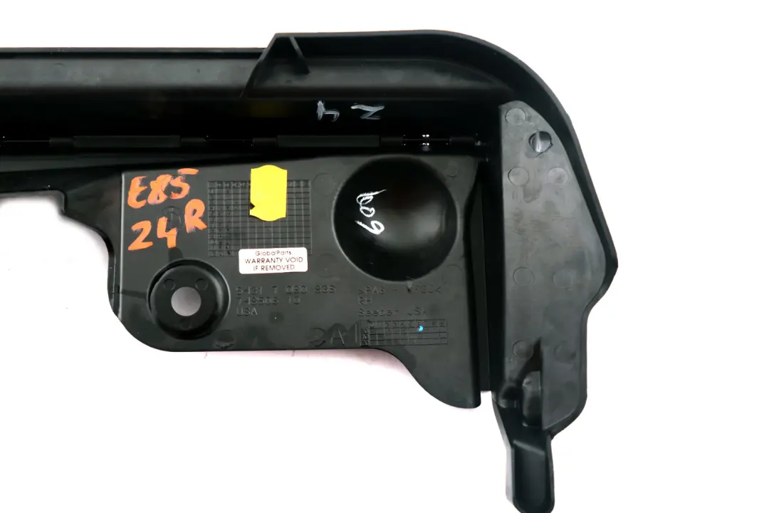 Admission Boite Cacher Droite pour BMW Z4 E85 Roadster à propos du numéro de pièce 7060836 BMW Z4 E85 Roadster Admission Boite Cacher Droite - SKU 7060836 - Numéro de pièce 7060836