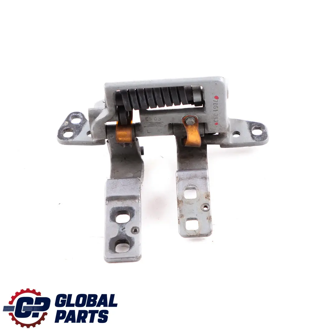 Scharnier Heckklappe Links N/S Silbergrau Metallic A08 für BMW 5 er E61 mit Teilenummer 7061383 BMW 5 er E61 Scharnier Heckklappe Links N/S Silbergrau Metallic A08 - SKU 7061383-SBG - Teilenummer 7061383