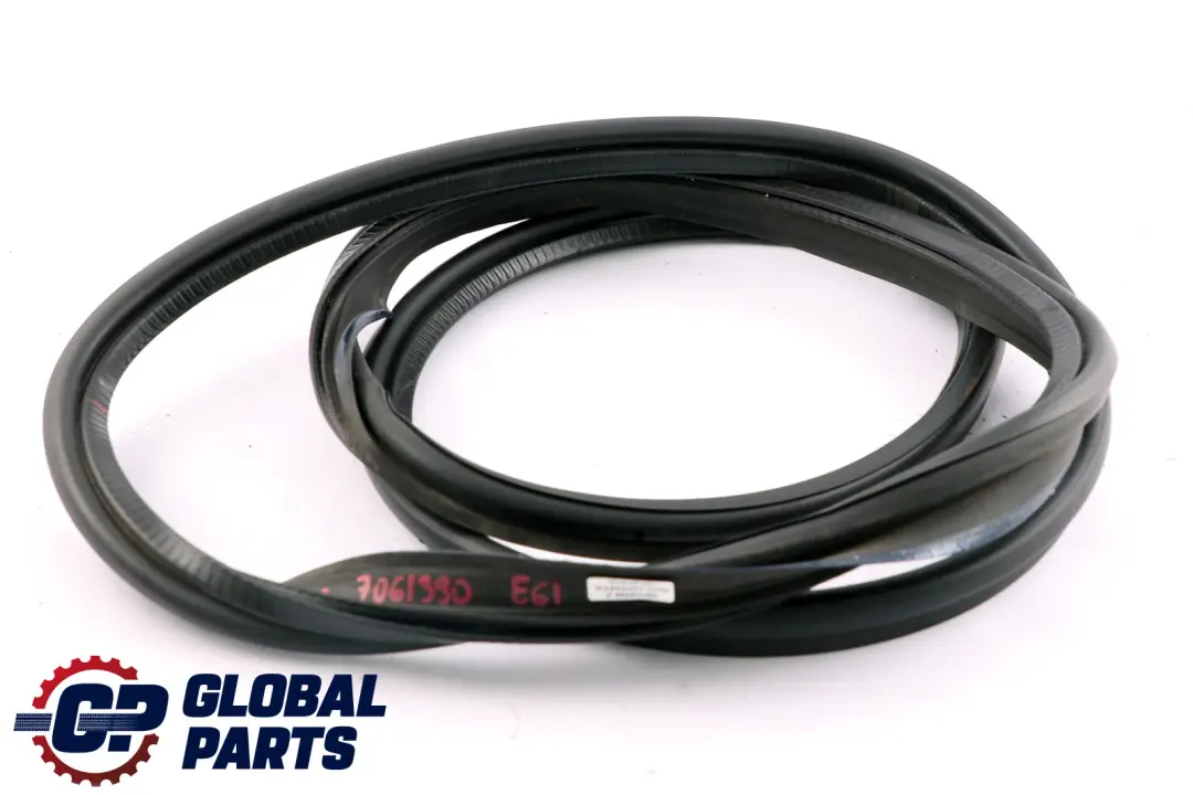 BMW E61 LCi Rear Window Seal Edge Protection Weaterstrip Rubber - SKU 7061390 - Part number 51717061390