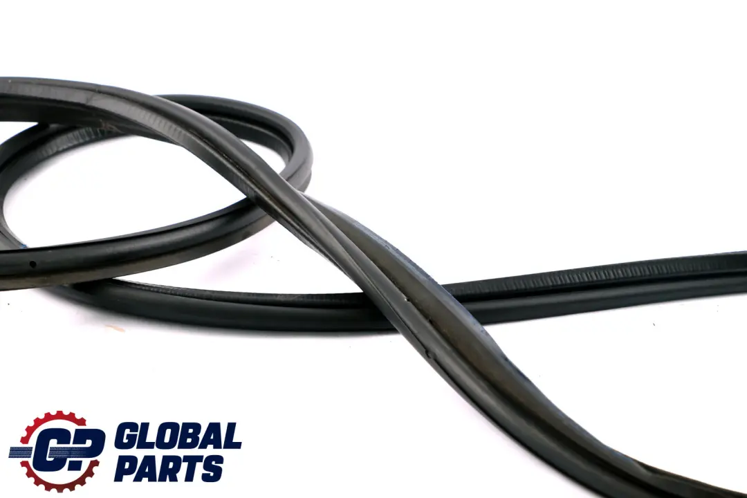 BMW E61 Lci Sello Ventana Trasera Borde Protección Weaterstrip Caucho - SKU 7061390 - Número de pieza 51717061390