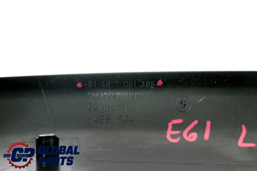 Verkleidung Heckklappe Links Innen Schwarz für BMW 5 er E61 mit Teilenummer 7061395 BMW 5 er E61 Verkleidung Heckklappe Links Innen Schwarz - SKU 7061395 - Teilenummer 7061395