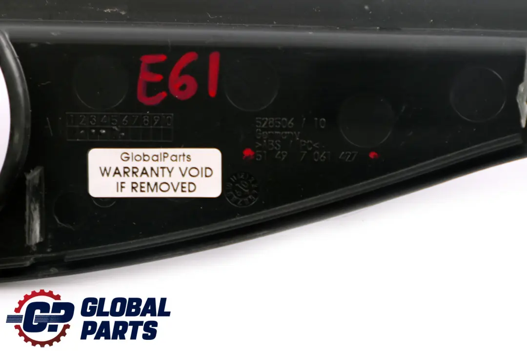 Copertura Motorino Tergicristalli Nero per BMW E61 LCI con numero di parte 51497061427 BMW E61 LCI Copertura Motorino Tergicristalli Nero - SKU 7061427 - Numero di parte 51497061427