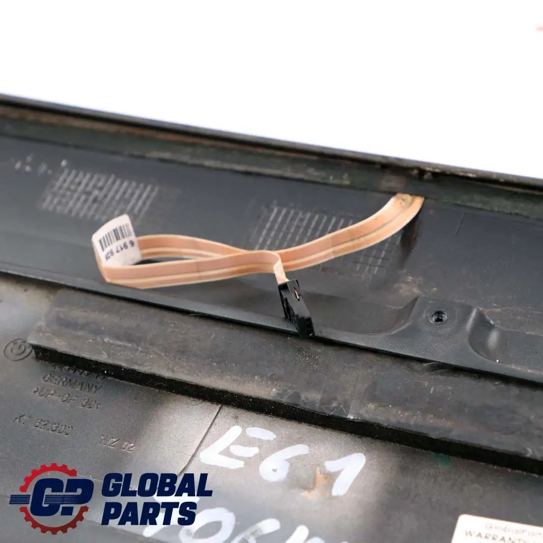 Spojler Lotka Blenda Klapy Bagażnika Czarny do BMW E61 Touring o numerze 7061467 BMW E61 Touring Spojler Lotka Blenda Klapy Bagażnika Czarny - SKU 7061467-CAR - Numer Części 7061467