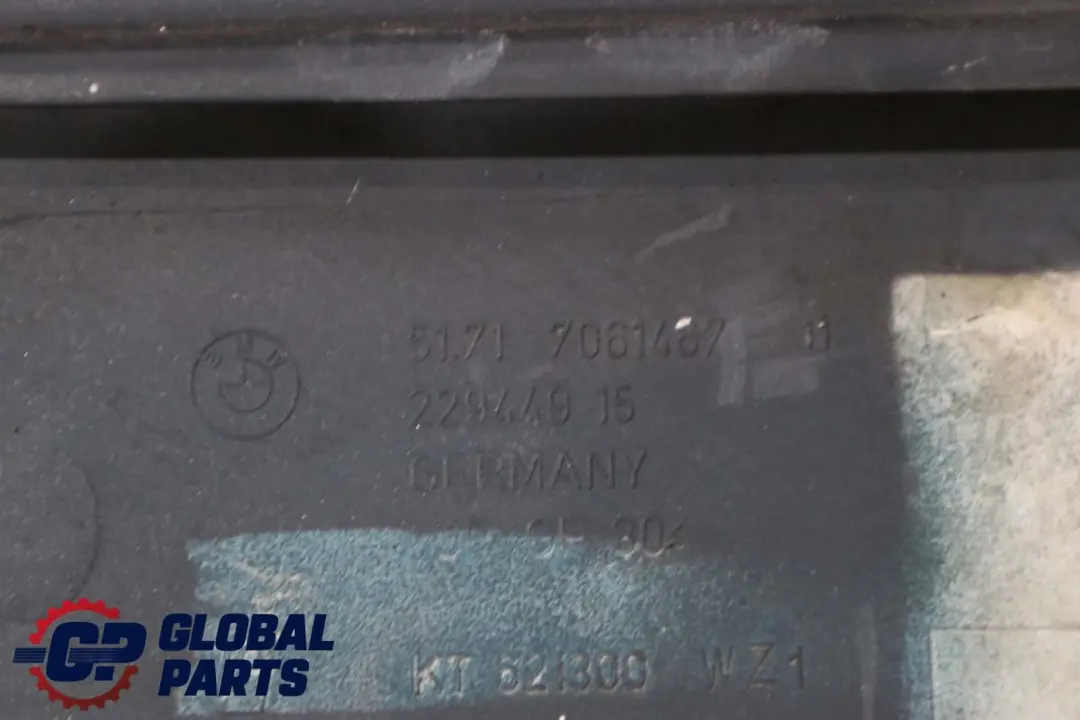 Boot Tailgate Rear Spoiler Mysticblau Blue to BMW 5 Series E61 Touring with Part number 7061467 BMW 5 Series E61 Touring Boot Tailgate Rear Spoiler Mysticblau Blue - SKU 7061467-MYS - Part number 7061467