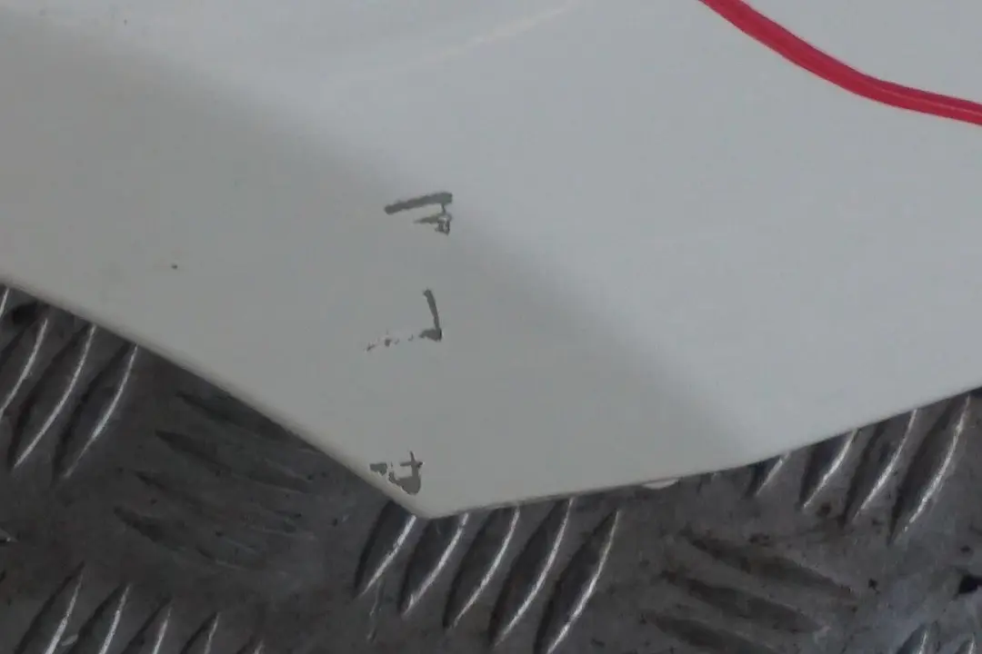 BMW E65 E66 Panel lateral Wing Delantero Derecho Alpinweiss Alpine Blanco - 300 - SKU 7061662-AW - Número de pieza 7061662