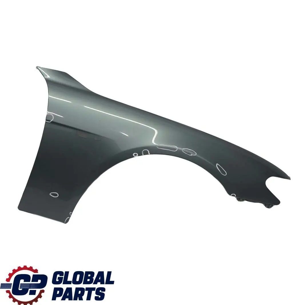 Błotnik prawy przód Schiefergruen do BMW E65 E66 E67 o numerze 7061662 BMW E65 E66 E67 Błotnik prawy przód Schiefergruen - SKU 7061662-SGM - Numer Części 7061662