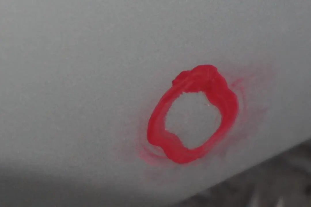 Fahrerseite Seitenwand vorne rechts Kotflügel Titansilber Silber für BMW 7 E65 E66 mit Teilenummer 7061662 BMW 7 E65 E66 Fahrerseite Seitenwand vorne rechts Kotflügel Titansilber Silber - SKU 7061662-TS1 - Teilenummer 7061662