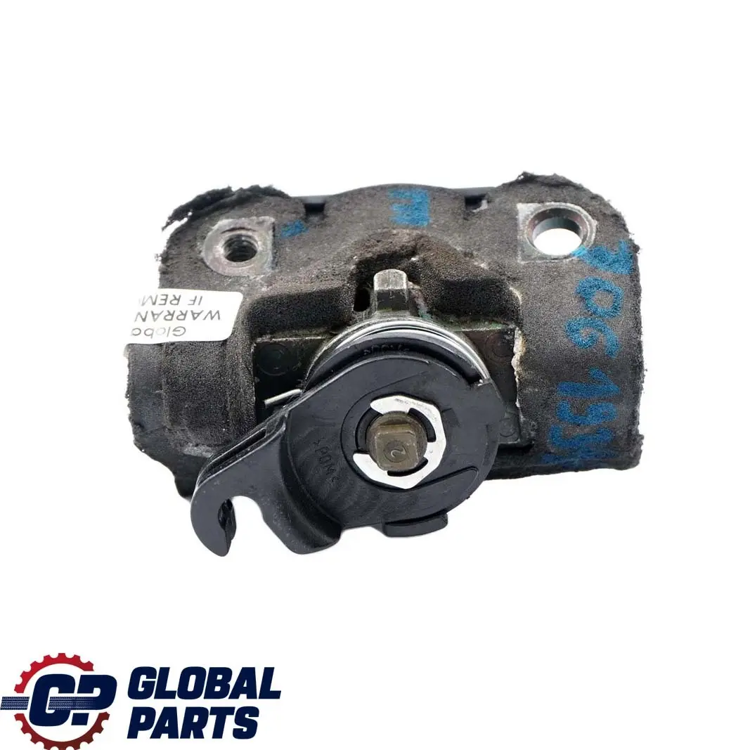 Zamek Klapy Bagażnika Tył do BMW E65 E66 E67 o numerze 7061934 BMW E65 E66 E67 Zamek Klapy Bagażnika Tył - SKU 7061934-1 - Numer Części 7061934