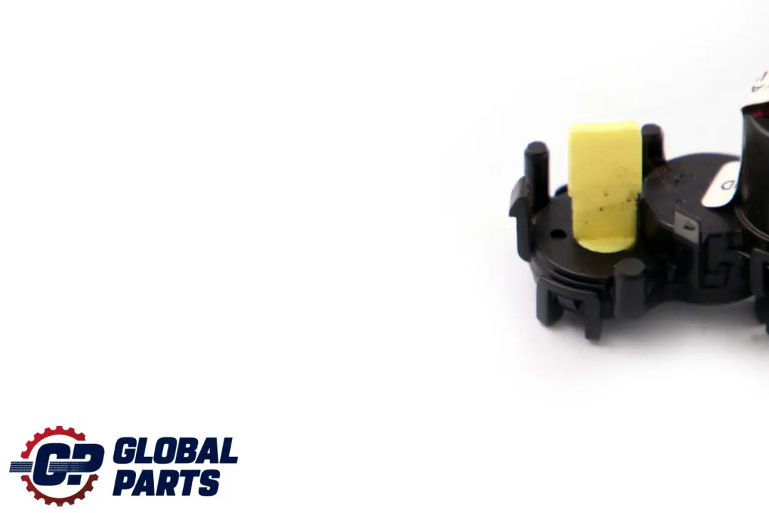 Adapterblech Vorn Rechts für BMW 6 er E63 E64 mit Teilenummer 7062736 BMW 6 er E63 E64 Adapterblech Vorn Rechts - SKU 7062736 - Teilenummer 7062736