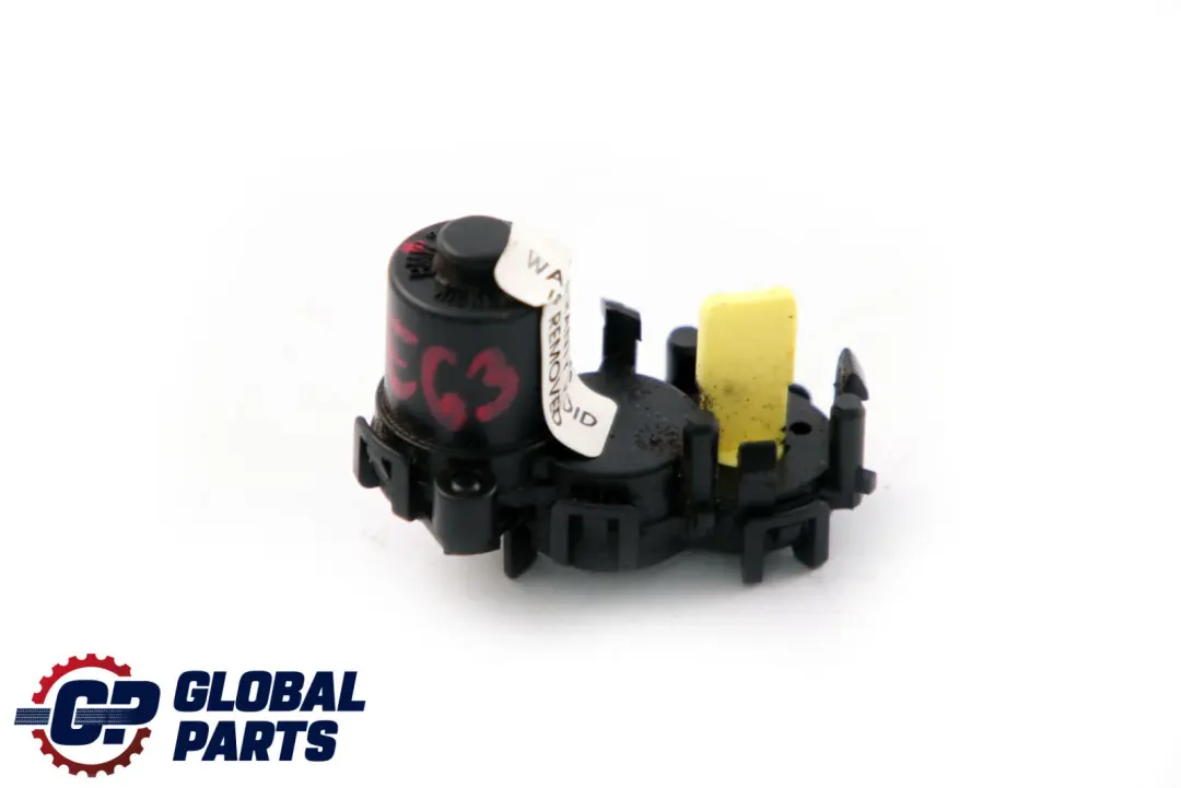 BMW 6 Series E63 E64 Adapter Right Door Catch - SKU 7062736 - Part number 7062736