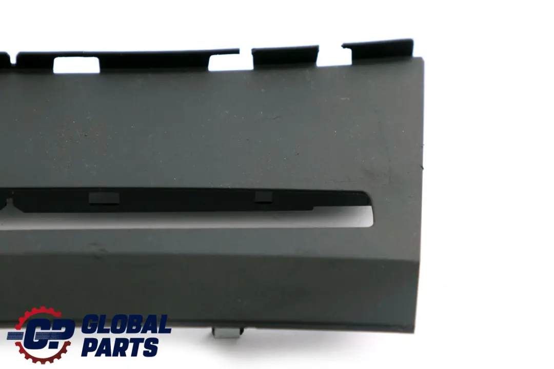 Center Radio Cover Dashboard Trim Panel Black to BMW 5 Series E60 E61 with Part number 7063151 BMW 5 Series E60 E61 Center Radio Cover Dashboard Trim Panel Black - SKU 7063152 - Part number 7063151