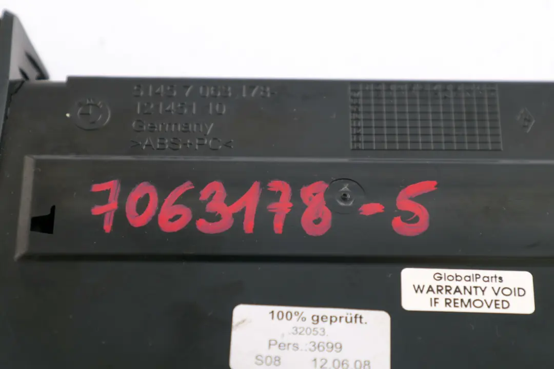 Drink Holder Passengers Side Left N/S Black to BMW 5 Series E60 E61 Cup with Part number 7063178 BMW 5 Series E60 E61 Cup Drink Holder Passengers Side Left N/S Black - SKU rhd-7063178-5 - Part number 7063178