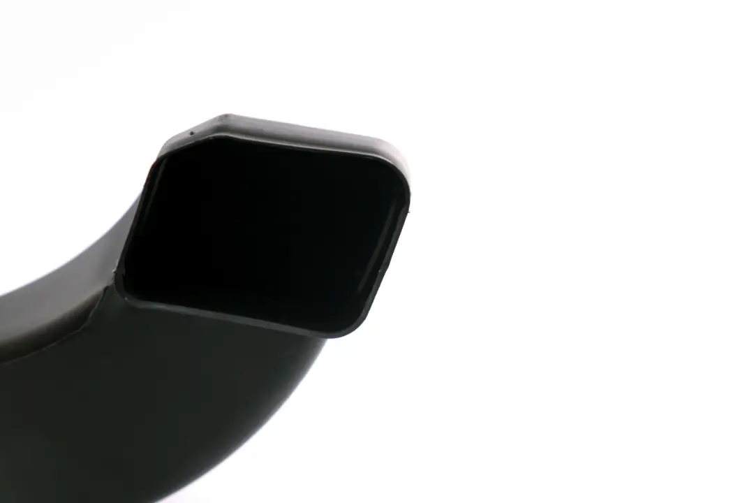 Conduit d'air de chauffage gauche Pièce pour BMW E60 E61 LCI à propos du numéro de pièce 7063239 BMW E60 E61 LCI Conduit d'air de chauffage gauche Pièce - SKU 7063239 - Numéro de pièce 7063239