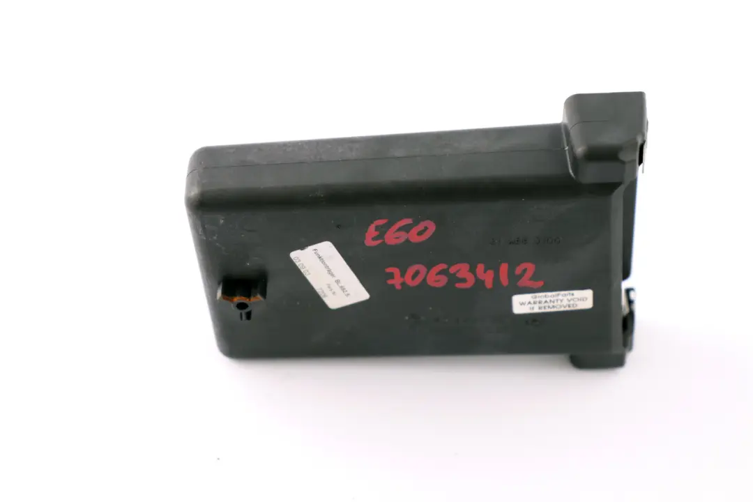 Carrier For Cup Drink Holder Exterior Schwarz to BMW E60 E61 with Part number 7063412 BMW E60 E61 Carrier For Cup Drink Holder Exterior Schwarz - SKU 7063412 - Part number 7063412