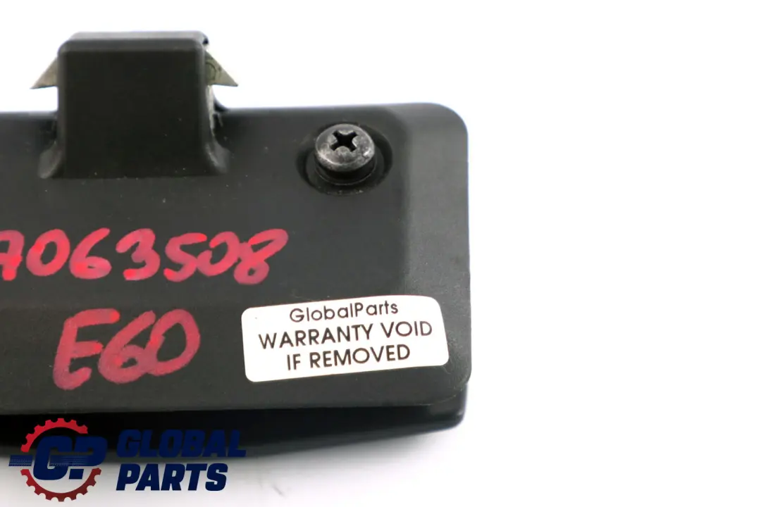 Cassetto Portaoggetti Gancio Sicurezza Leva Sblocco Gancio Sicurezza per BMW E60 E61 con numero di parte 7063508 BMW E60 E61 Cassetto Portaoggetti Gancio Sicurezza Leva Sblocco Gancio Sicurezza - SKU 7063508 - Numero di parte 7063508