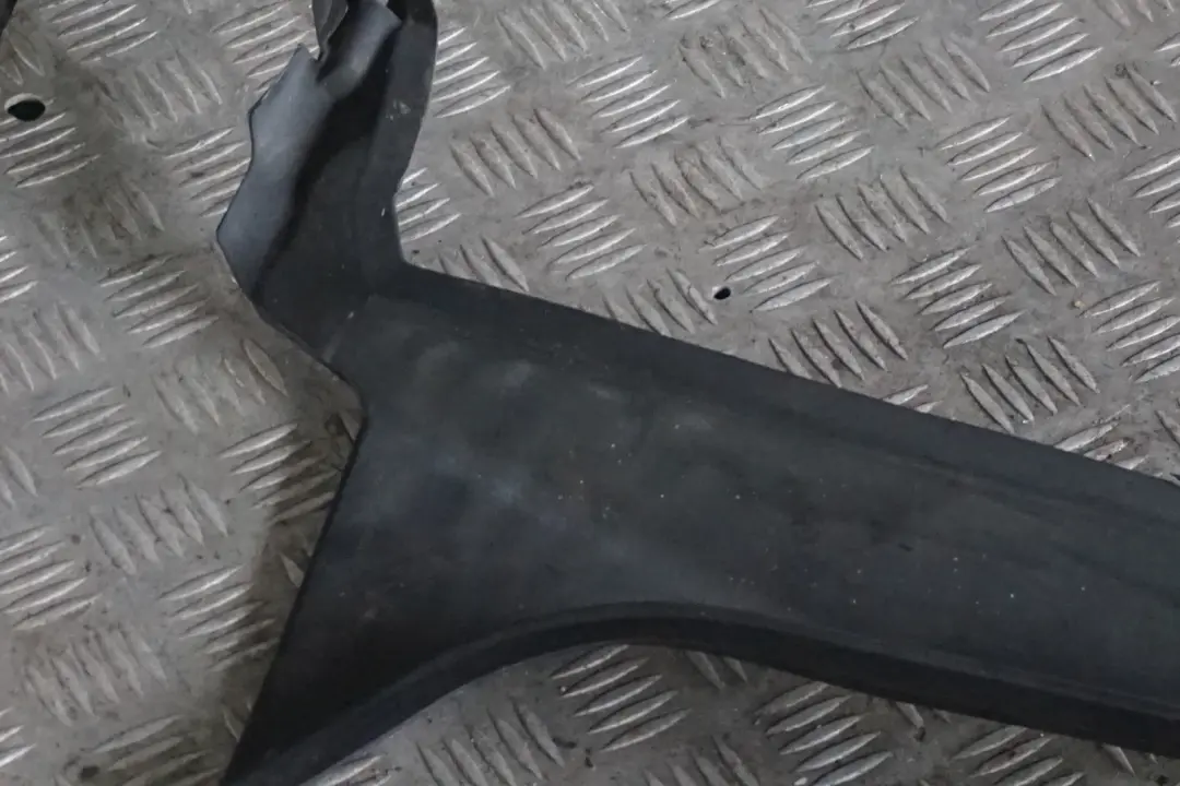 Reihe E65 E66 Windlauf Windabweiser Abdeckung Verkleidung für BMW 7 mit Teilenummer 7065284 BMW 7 Reihe E65 E66 Windlauf Windabweiser Abdeckung Verkleidung - SKU 7065284 - Teilenummer 7065284