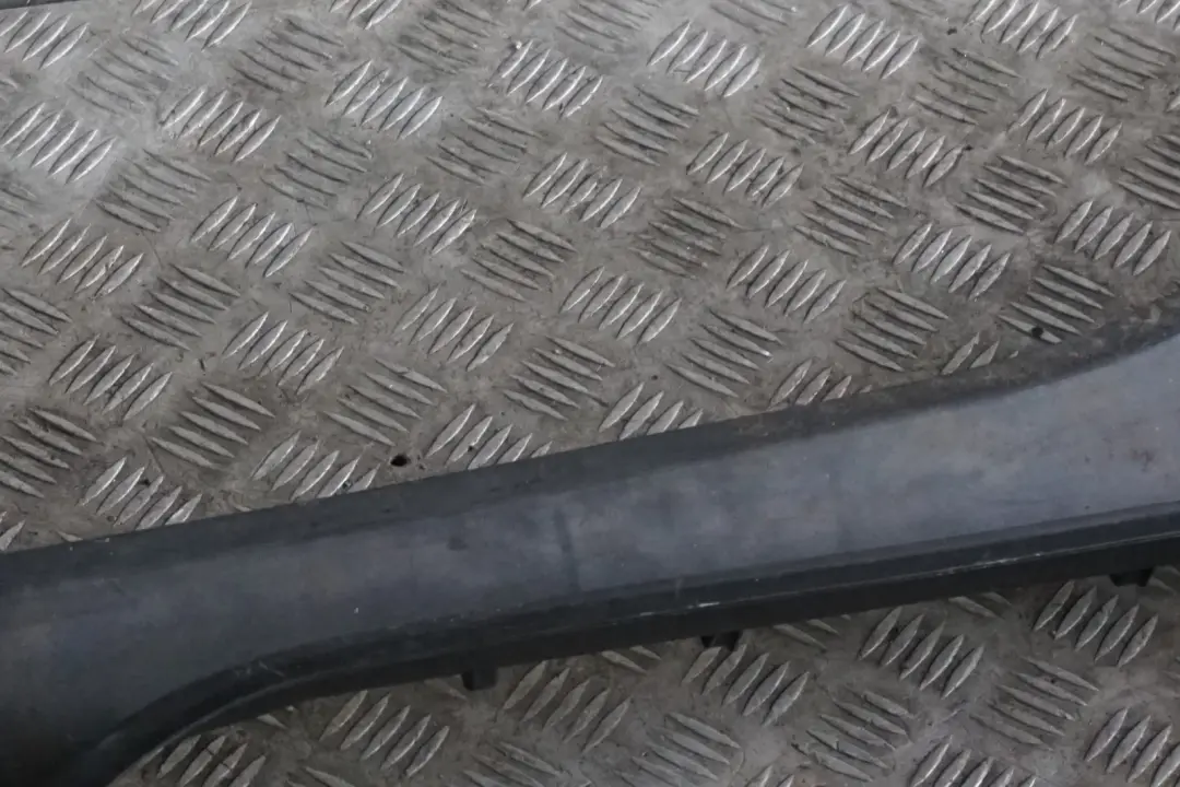 Reihe E65 E66 Windlauf Windabweiser Abdeckung Verkleidung für BMW 7 mit Teilenummer 7065284 BMW 7 Reihe E65 E66 Windlauf Windabweiser Abdeckung Verkleidung - SKU 7065284 - Teilenummer 7065284