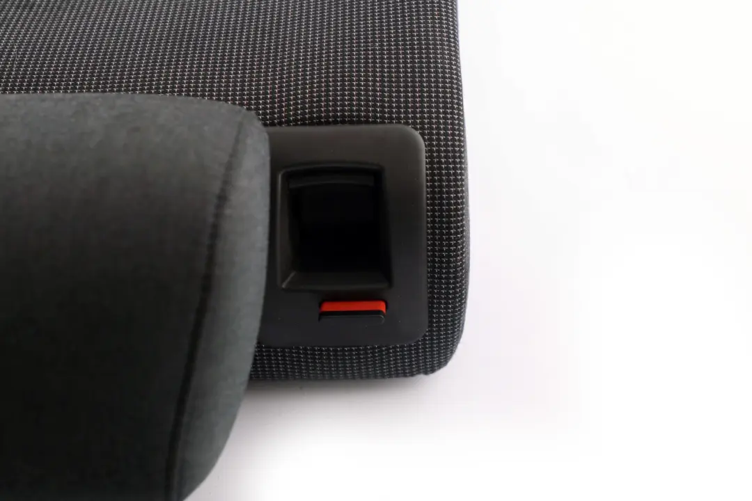 Right O/S Seat Cover Backrest Cloth Anthracite to BMW 5 Series E61 Touring Rear with Part number 7065546 BMW 5 Series E61 Touring Rear Right O/S Seat Cover Backrest Cloth Anthracite - SKU 7065546 - Part number 7065546