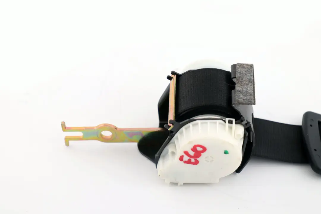 BMW E60 Cinturon De seguridad superior trasero derecho izquierdo O/ Negro - SKU 7065883 - Número de pieza 7065883