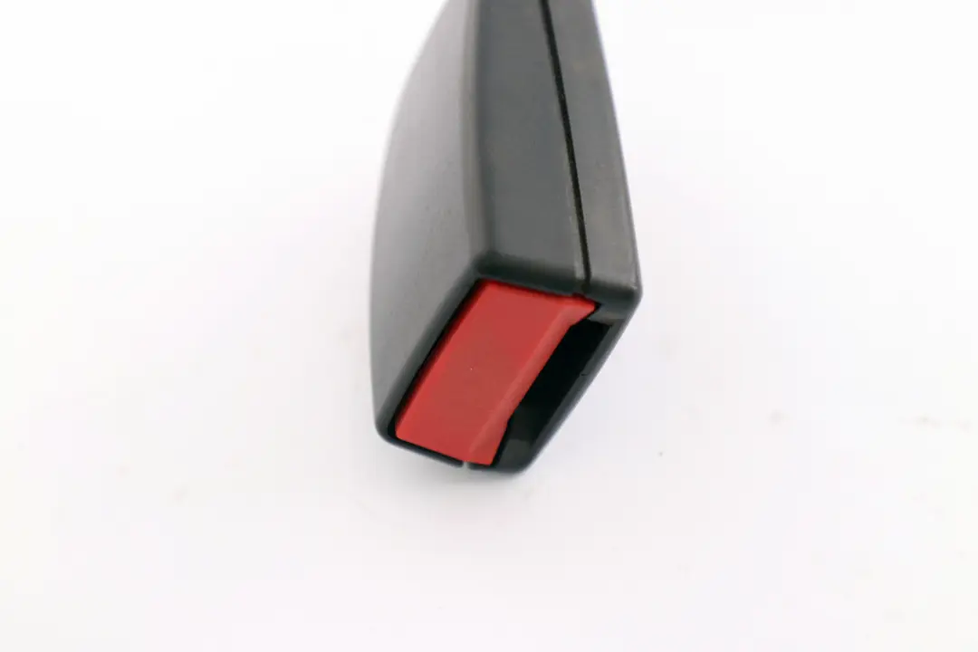 Lower Belt With Rear Left N/S Seat Belt Tensioner to BMW 5 Series E60 E61 with Part number 7065887 BMW 5 Series E60 E61 Lower Belt With Rear Left N/S Seat Belt Tensioner - SKU 7065887 - Part number 7065887