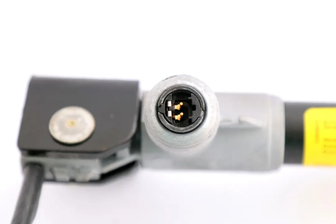 BMW E60 E61 Cintura Inferiore Con Tenditore Cintura Sicurezza Posteriore Destra - SKU 7065888 - Numero di parte 7065888