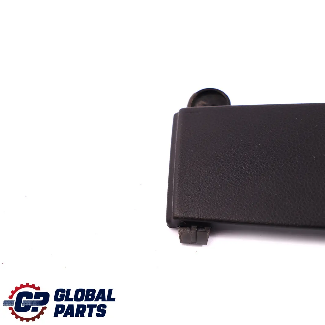 Verkleidung Mittelarmlehne Rechts Schwarz für BMW 7 er E65 E66 mit Teilenummer 7066100 BMW 7 er E65 E66 Verkleidung Mittelarmlehne Rechts Schwarz - SKU 7066100 - Teilenummer 7066100