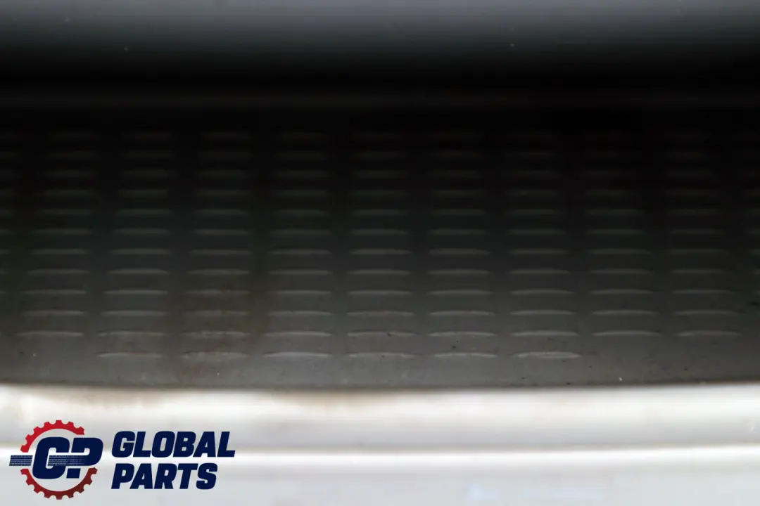 BMW E60 E61 LCI Inserto vassoio portaoggetti centrale posteriore Grigio - SKU 7066359 - Numero di parte 7066359