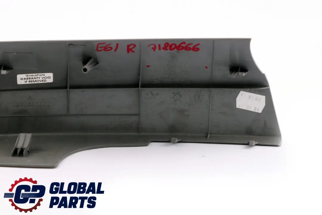 Abdeckung Trim Panel Reling im Kofferraum Rechts Grau für BMW E61 LCI mit Teilenummer 7120666 BMW E61 LCI Abdeckung Trim Panel Reling im Kofferraum Rechts Grau - SKU 7066400 - Teilenummer 7120666